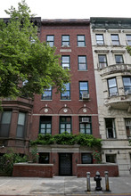 33 W 75th St in New York, NY - Building Photo - Building Photo