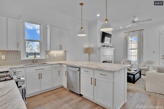 2061 Woodberry Ave in Shreveport, LA - Building Photo - Building Photo