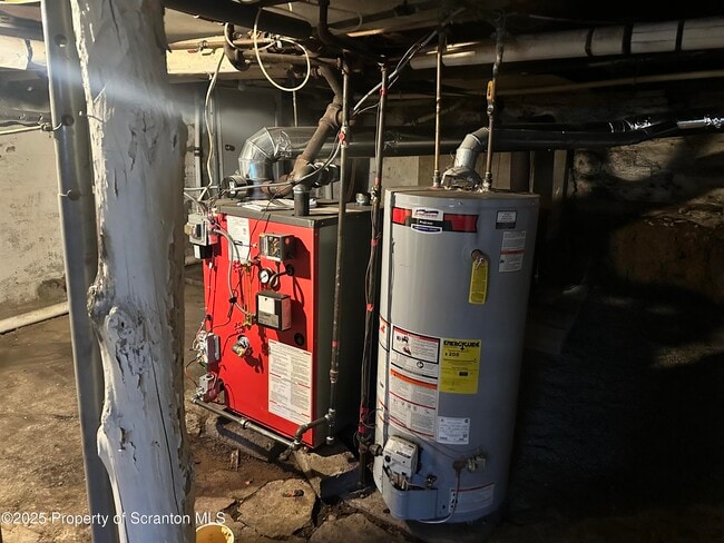 property at 1108 N Abington Rd