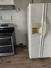 1037 E Philadelphia St, Unit First floor in York, PA - Building Photo - Building Photo