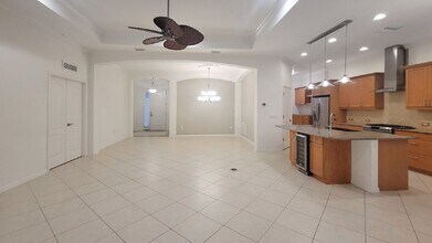 7236 Lismore Ct in Lakewood Ranch, FL - Foto de edificio - Building Photo