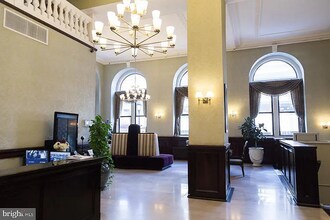 1324 Locust St, Unit 530 in Philadelphia, PA - Building Photo - Building Photo