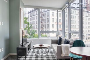 2015 2nd Ave in Seattle, WA - Building Photo