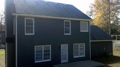 5974 S Deshon Ct in Lithonia, GA - Building Photo - Building Photo