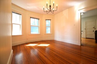 82 Montebello Rd in Boston, MA - Building Photo - Building Photo