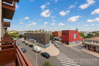 NO FEE | STUDIO1 BATH IN BUSHWICK | PRIVATE BALCONY | STEPS TO THE L TRAIN in Brooklyn, NY - Building Photo - Building Photo