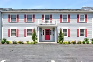 Court Royale in Schenectady, NY - Building Photo