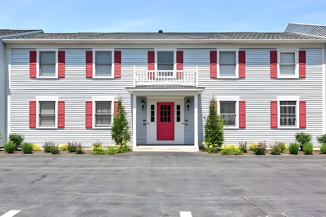 Court Royale in Schenectady, NY - Building Photo