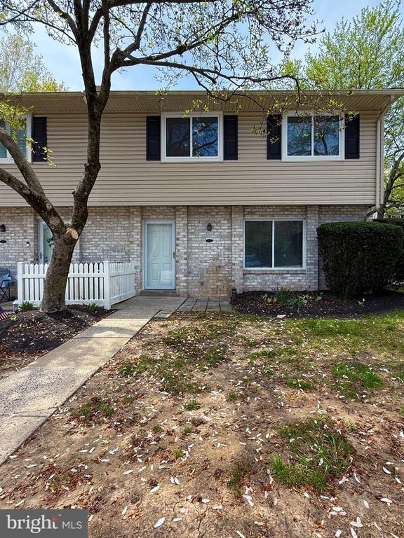 property at 315 Village Walk