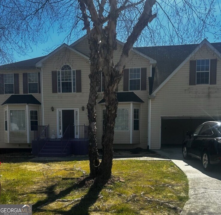 7849 Mohansic Park Ln in Lithonia, GA - Building Photo