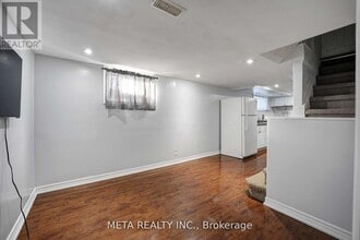 53 Beatty Rd in Ajax, ON - Building Photo - Building Photo