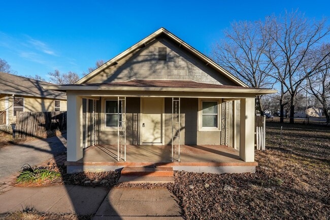 406 N Star St in El Dorado, KS - Building Photo - Building Photo