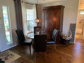 4204 Bob Wire Rd in Spicewood, TX - Building Photo - Building Photo