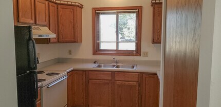 531 Seminole Way in Deforest, WI - Building Photo - Building Photo