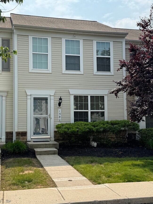 property at 1540 Artisan Ct