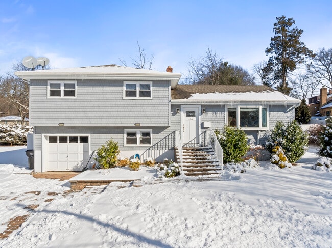 property at 446 Roedel Pl