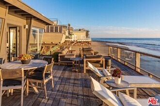 42602 Pacific Coast Hwy in Malibu, CA - Building Photo - Building Photo