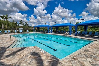 11956 Five Waters Cir in Ft. Myers, FL - Building Photo - Building Photo