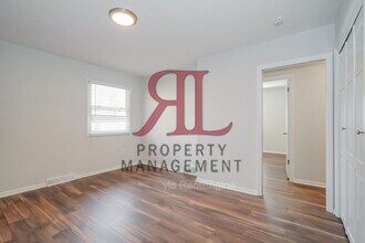 1871 Drew Ave in Columbus, OH - Foto de edificio - Building Photo