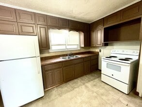 111 5th Ave NW in Ardmore, OK - Building Photo - Building Photo