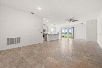 17738 Pastureland Ave in Bradenton, FL - Foto de edificio - Building Photo