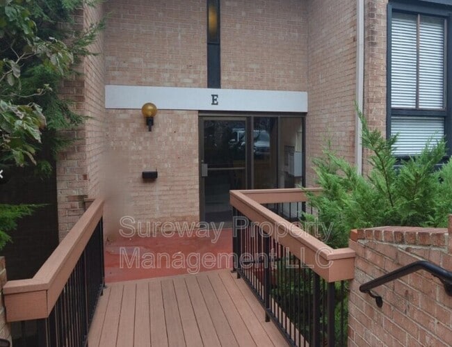 property at 520 N Lemon St