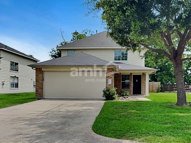 22270 Queenbury Hills Dr
