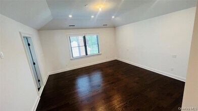 38 Elmwood Ave in Harrison, NY - Building Photo - Building Photo