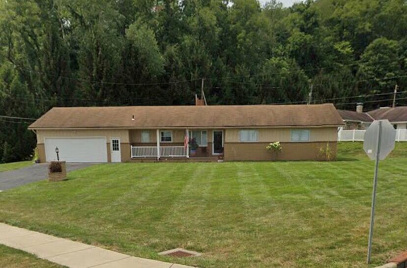 741 Country Club Dr in Newark, OH - Building Photo