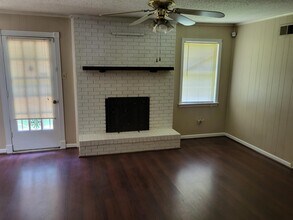 4136 Raintree Cove in Memphis, TN - Building Photo - Building Photo