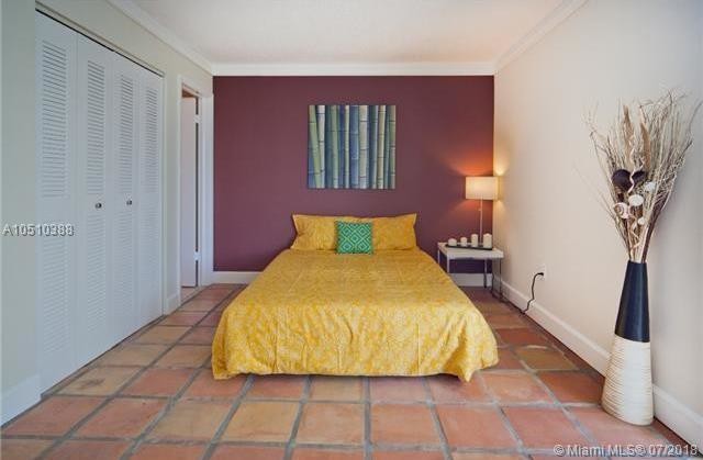 1250 Alton Rd-Unit -4C in Miami Beach, FL - Building Photo