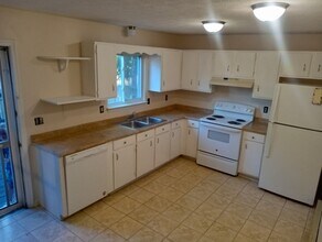 238 Waterford Ln in Winchester, VA - Building Photo - Building Photo