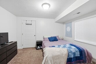 86 E Rose Way in Vineyard, UT - Building Photo - Building Photo