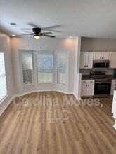 230 Spring Crossing Cir in Greer, SC - Building Photo - Building Photo