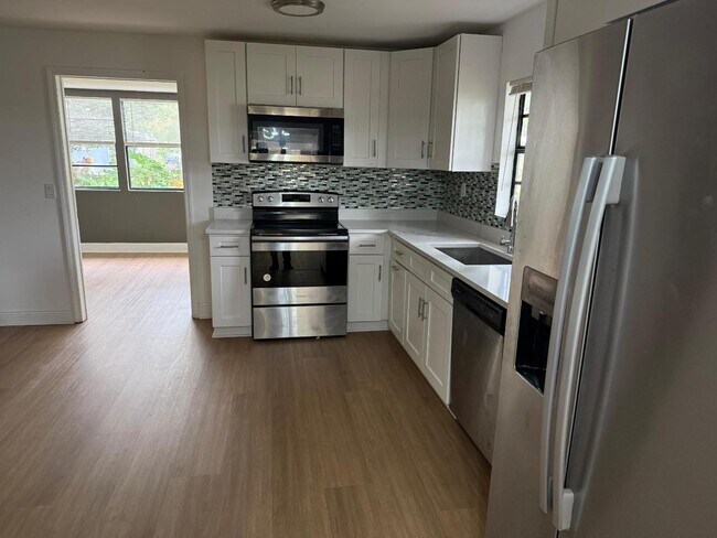 407 St Clair St in Starke, FL - Building Photo - Building Photo