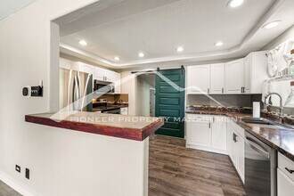 1735 W Burlington Pl in Denver, CO - Building Photo - Building Photo