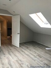 39 Long Ave, Unit 2 in Boston, MA - Building Photo - Building Photo