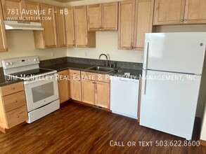 781 Avenue F in Seaside, OR - Building Photo - Building Photo