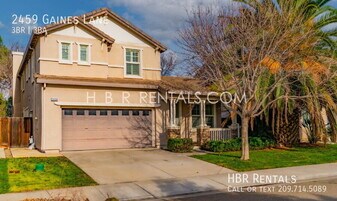 2459 Gaines Ln in Tracy, CA - Building Photo