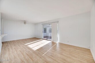4521 N 75th Pl in Scottsdale, AZ - Building Photo - Building Photo