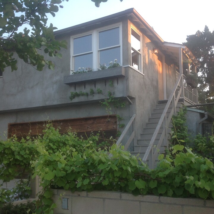 2524 34th St in Santa Monica, CA - Building Photo