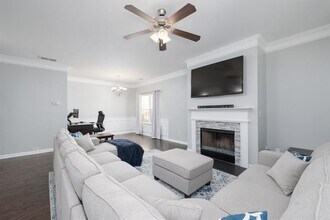 1855 Homeside Dr in Cumming, GA - Building Photo - Building Photo