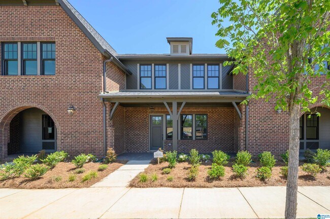 property at 4606 Everlee Pkwy