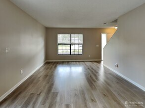 4920 Traskwood Ct in Tampa, FL - Building Photo - Building Photo