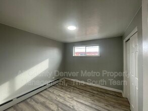 1627 Alton St in Aurora, CO - Building Photo - Building Photo