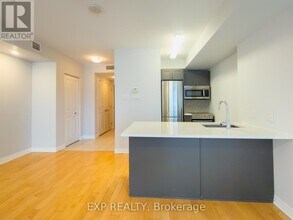 195 Besserer St in Ottawa, ON - Building Photo - Building Photo