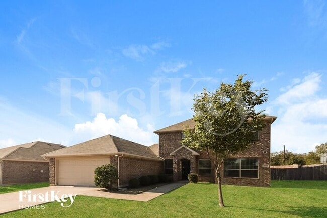 15642 Gatsby Ln in Dallas, TX - Building Photo - Building Photo