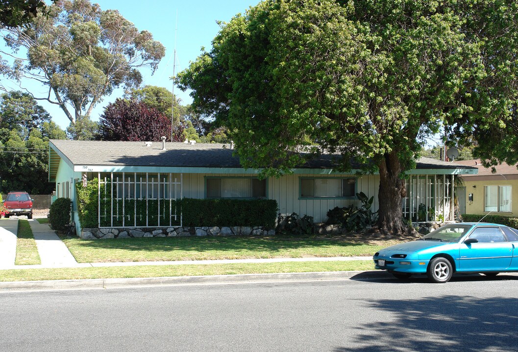 780-786 Sidonia Ave in Ventura, CA - Building Photo