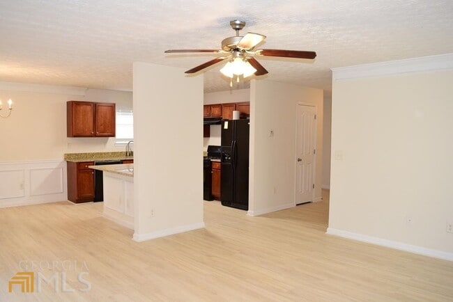 43 Churchill Park Dr in Newnan, GA - Building Photo - Building Photo