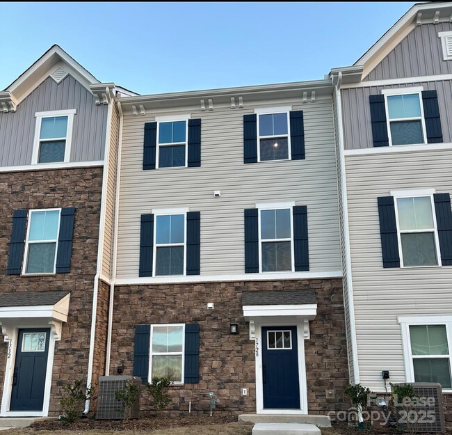 property at 1728 Aspire St
